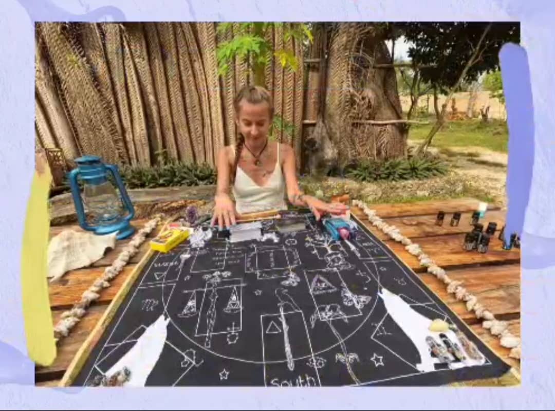 Discovering Love Through Spiritual Guidance: How Tarot Can Help You Understand Your Heart